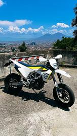 Husqvarna 701 Supermoto SM 2018