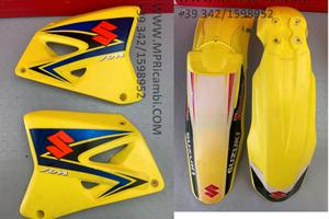 KIT PLASTICHE SUZUKI RM 125 2007 2006 2005 RM125 2