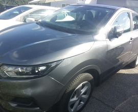 Nissan Qashqai 1.3 140CV N-Connecta gpl