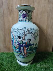 Vaso decorativo cinese in porcellana dipinta