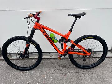 Trek Slash 9