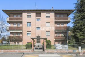 SPAZIOSO 5 LOCALI IN CONTESTO UNICO