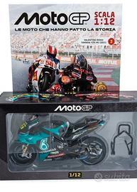 Moto GP Scala 1:12 - Yamaha YZR-M1 2021 Valentino 