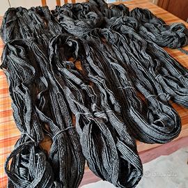 9 matasse passamaneria lana grigia 