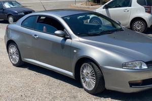 Alfa Romeo GT 1.9 JTDM 16 V Collezione Full Option