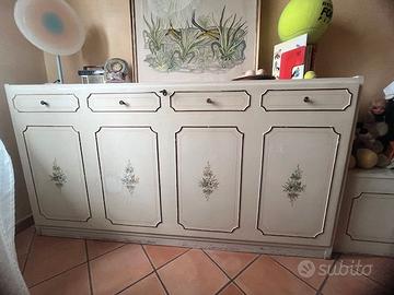 Mobile letto a scomparsa in legno