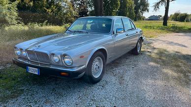 JAGUAR XJ 5,3 V12 Sovereign