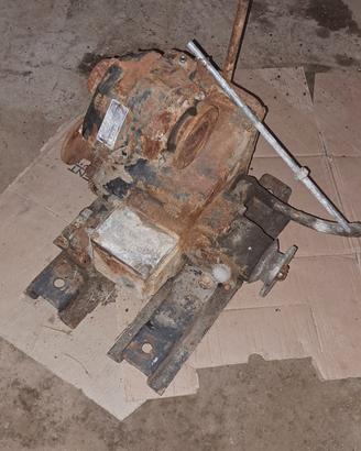 BLOCCO RIDUTTORE   E   4X4 FIAT NUOVA CAMPAGNOLA 