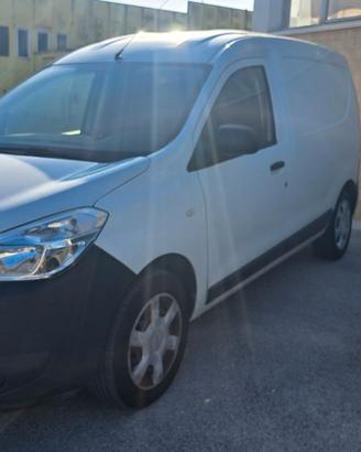 DACIA DOKKER 1.6 GPL ORIGINALE CASA MADRE FURGONE.