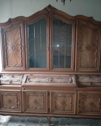 Credenza vintage in legno massello con ribalta