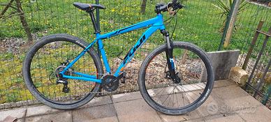 Mountain bike Fuji