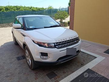 Range Rover Evoque  2.2 TD4 5P Pure Tech Pack 