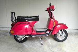 vespa  200 E