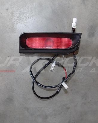 3° stop lunotto posteriore Nissan Patrol GR Y61