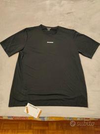 T-shirt x sport all'aperto