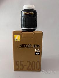 NIKON ZOOM 55-200 + FLASH NIKON SB700