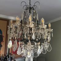Lampadario antico di cristallo