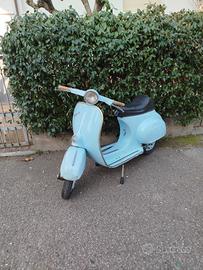 Vespa 50R (V5A1T) a 3 marcie