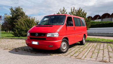 Volkswagen Multivan 2.5 TDI 150Cv