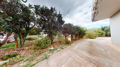 Intera palazzina bancali