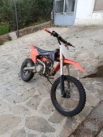 Pit bike 125cc 4 tempi