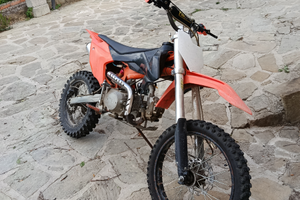 Pit bike 125cc 4 tempi