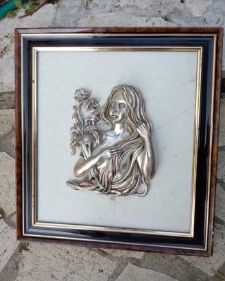 Quadro donna  ritratto metallo forse argento oper