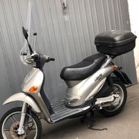 Scooter Liberty 125 350euro