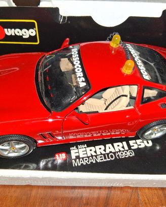 Ferrari 1:18 Maranello apripista