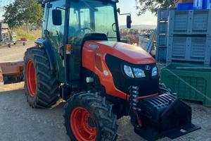 Trattore Kubota M9540