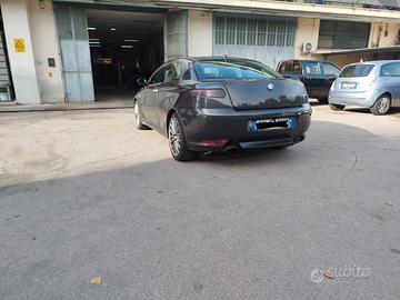 Alfa romeo gt