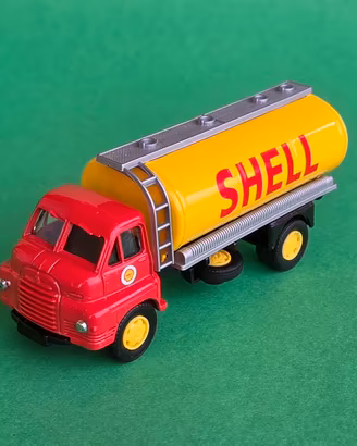 Bedford Cisterna Shell 1959 - Corgi Scala 1/64