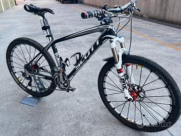 MTB Scott scale premium