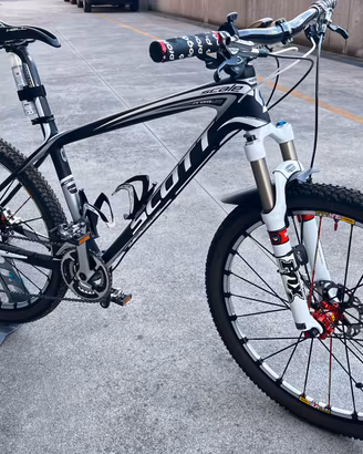 MTB Scott scale premium