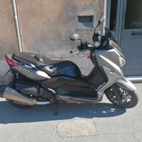 Yamaha X Max 400 