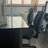 Tavolo in cristallo da riunione