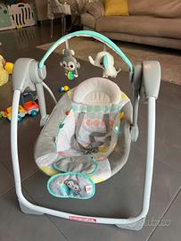 Dondolino a batterie bright starts