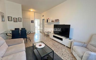 Trilocale ampio con box e cantina