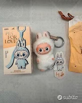 Popmart Labubu Pin for Love - Lettera H
