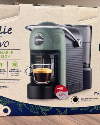 Macchinetta caffè Lavazza a Modo Mio