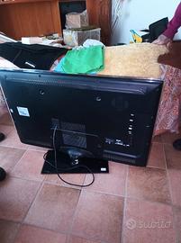 TV Samsung UE46B7020