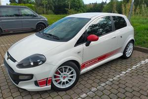 magnifica Abarth punto evo