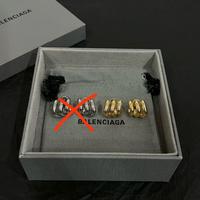 Orecchini Balenciaga donna in oro