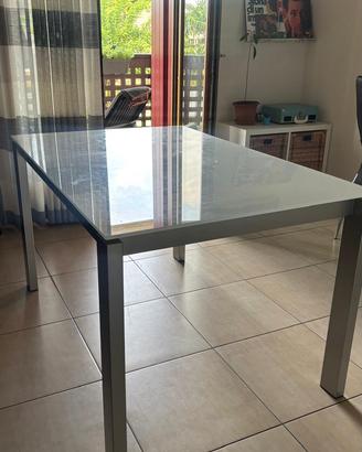 Tavolo calligaris