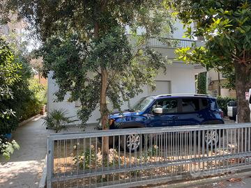 Camera a riccione zona alba