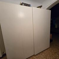 Armadio PAX IKEA ante scorrevoli