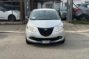 Lancia Ypsilon 1.2 69 CV 5 porte Elefantino