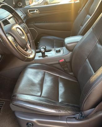 Vendi jeep grand cherokee 3.0 v6 summit.full