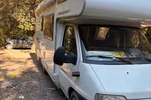 Camper MC Louis 560 (2002) 7 pax ideale x famiglie