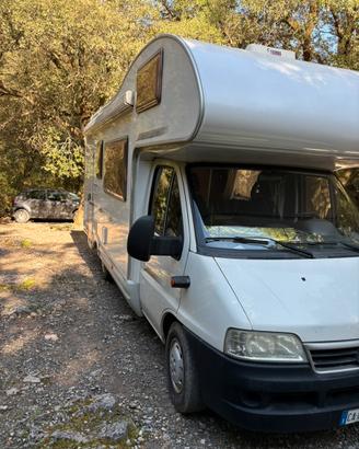 Camper MC Louis 560 (2002) 7 pax ideale x famiglie